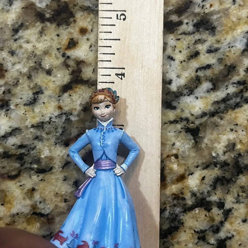 Disney frozen figure